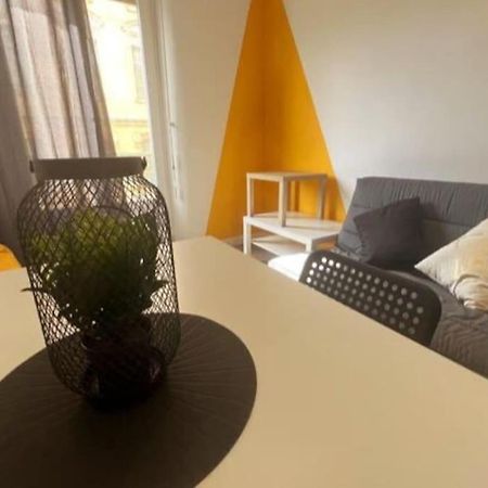 Label Etape - 2Min Gare - Wifi - Terrasse Apartment Marseille Luaran gambar