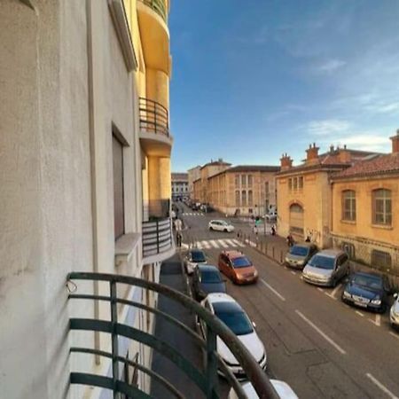 Label Etape - 2Min Gare - Wifi - Terrasse Apartment Marseille Luaran gambar